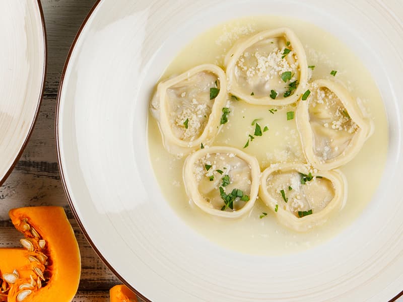 Тальятелле с цыпленком и овощами